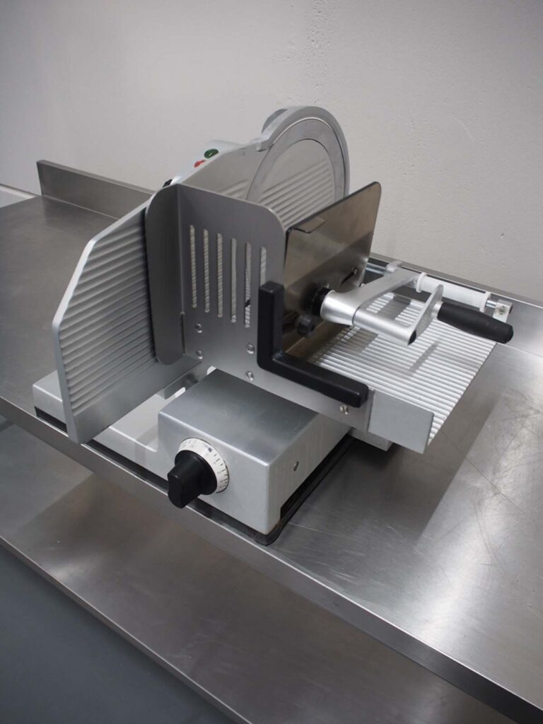 GRAEF slicer – MoTec Food machinery