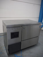 Hoshizaki ice cube machine