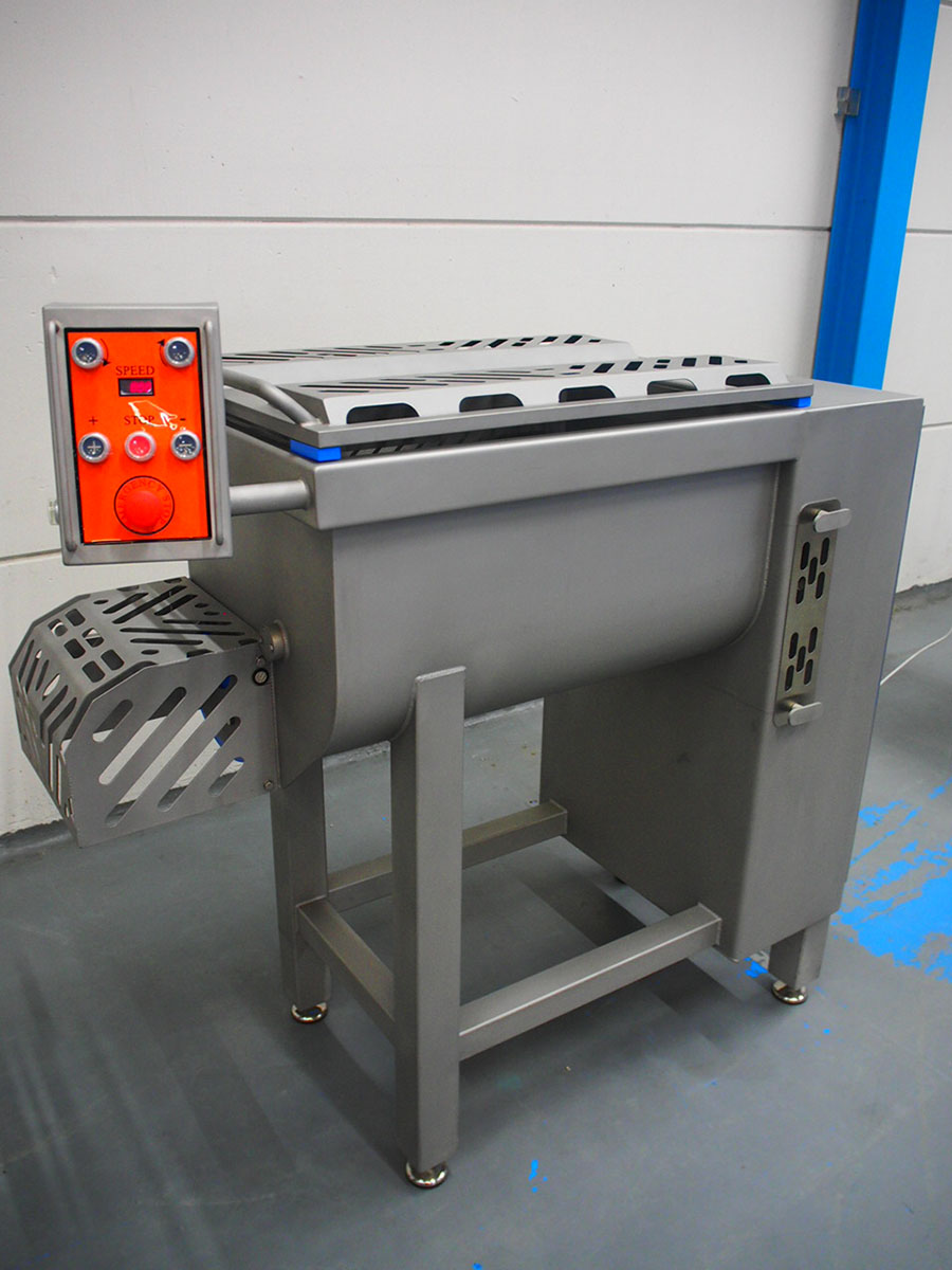MoTec Mixer MoTec Mixer